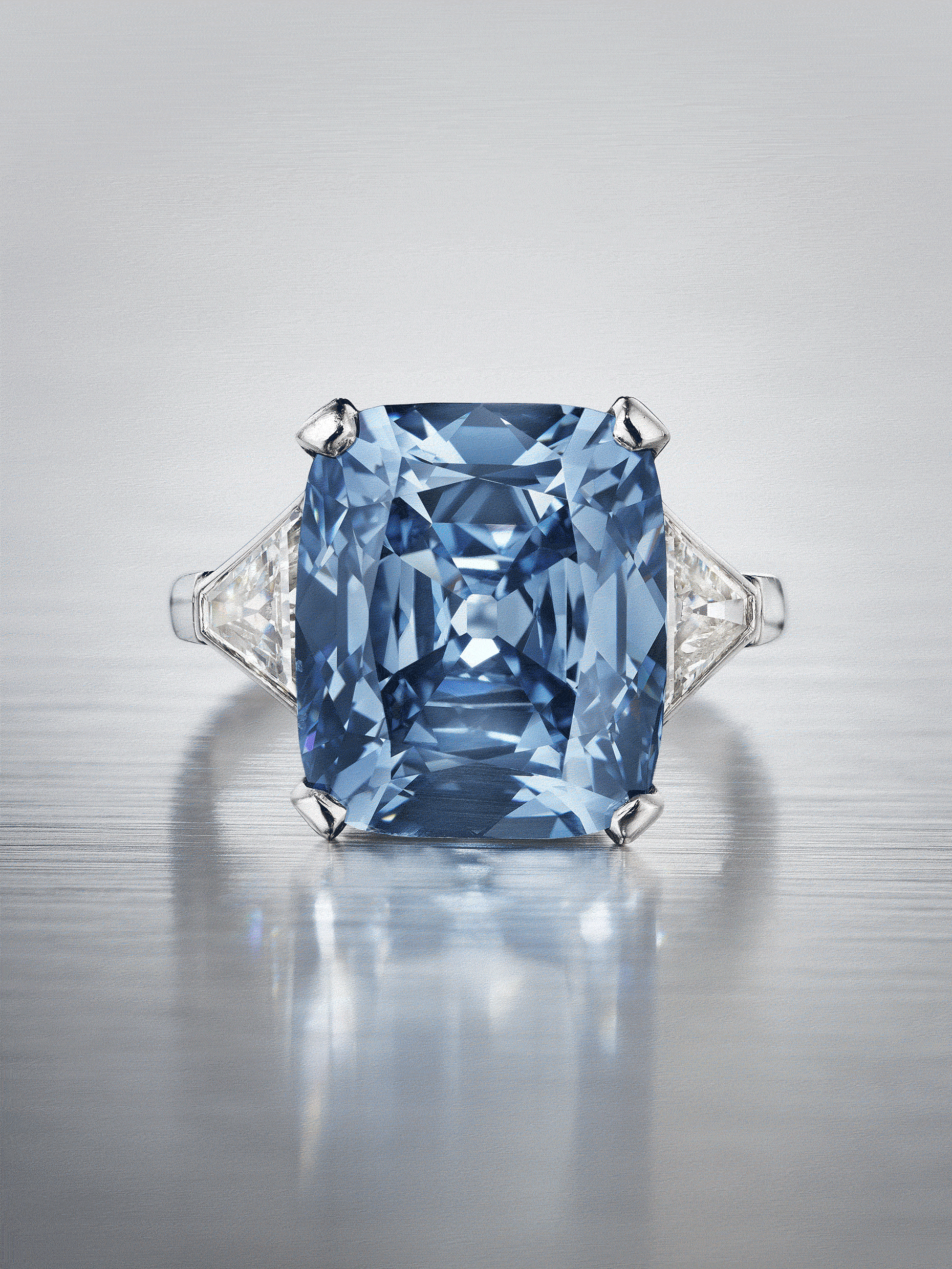 Magnificent Blue Diamond 